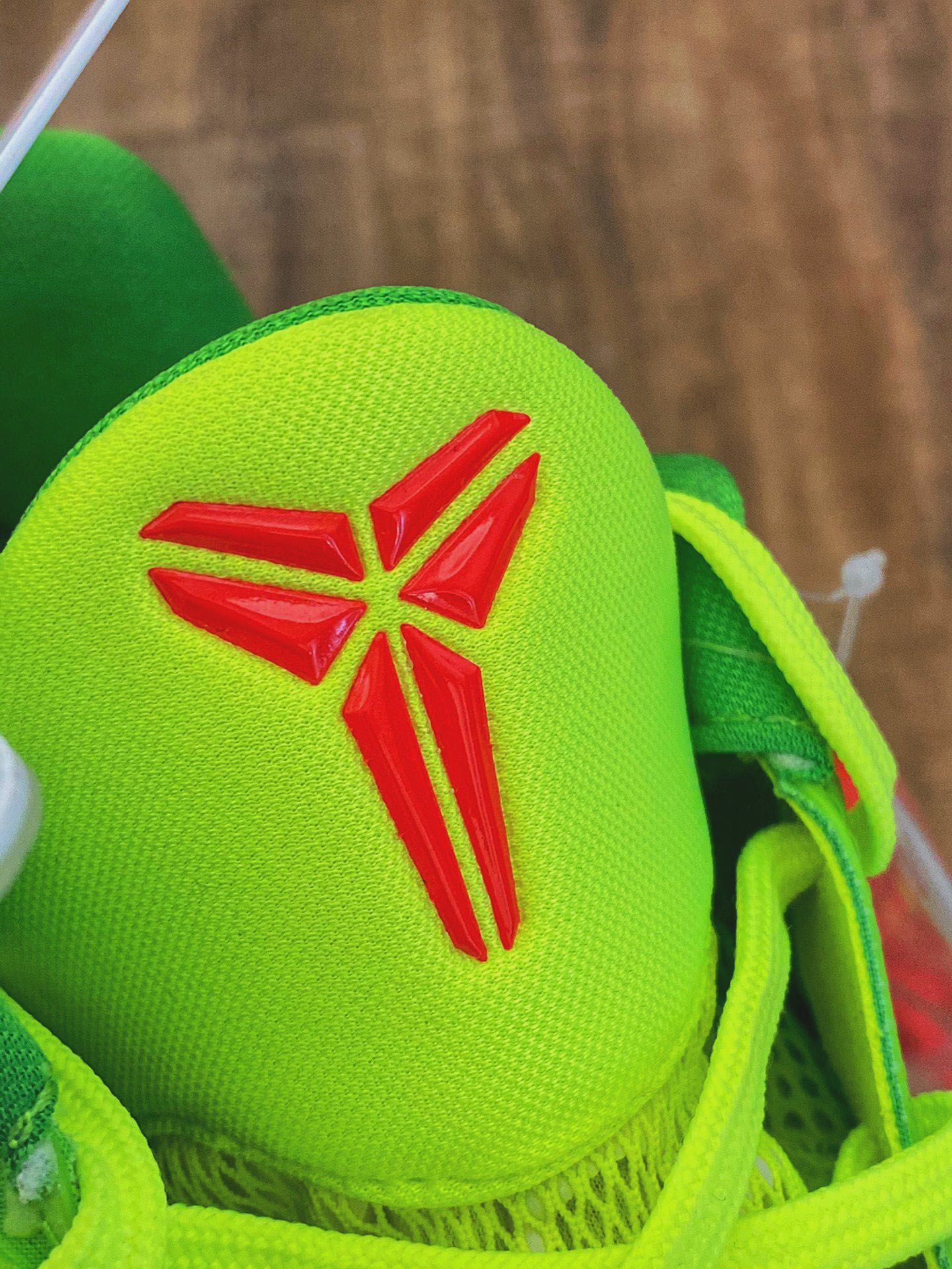 Kobe 6 Grinch