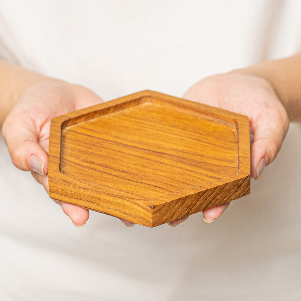 4-Pc Hexagon Teak Wood Coaster Set