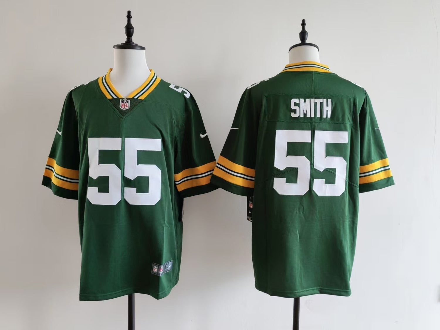 Men's Green Bay Packers DeVonta Smith Nike Jersey - Green