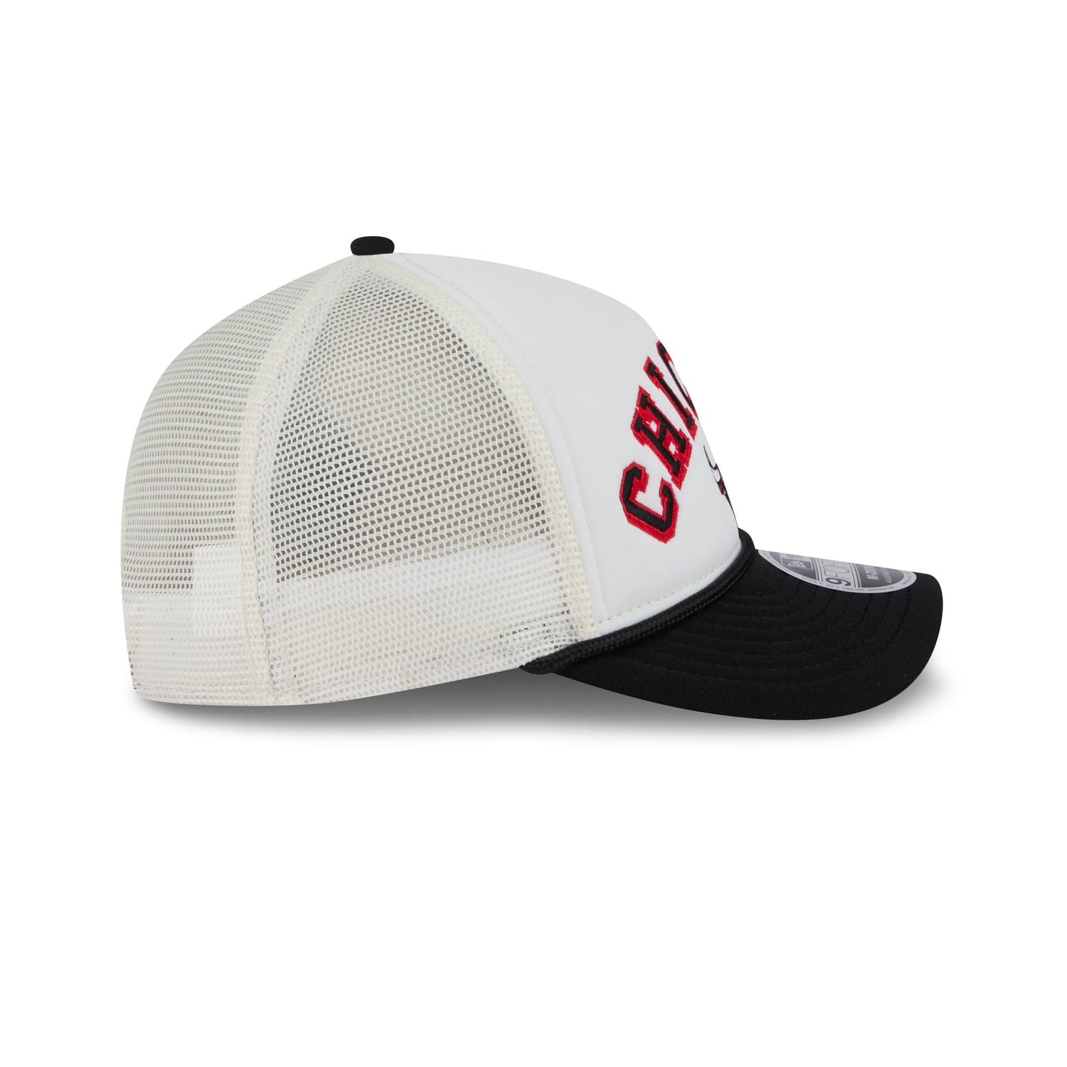 Chicago Bulls Chrome Arch 9FORTY M-Crown A-Frame Trucker Hat