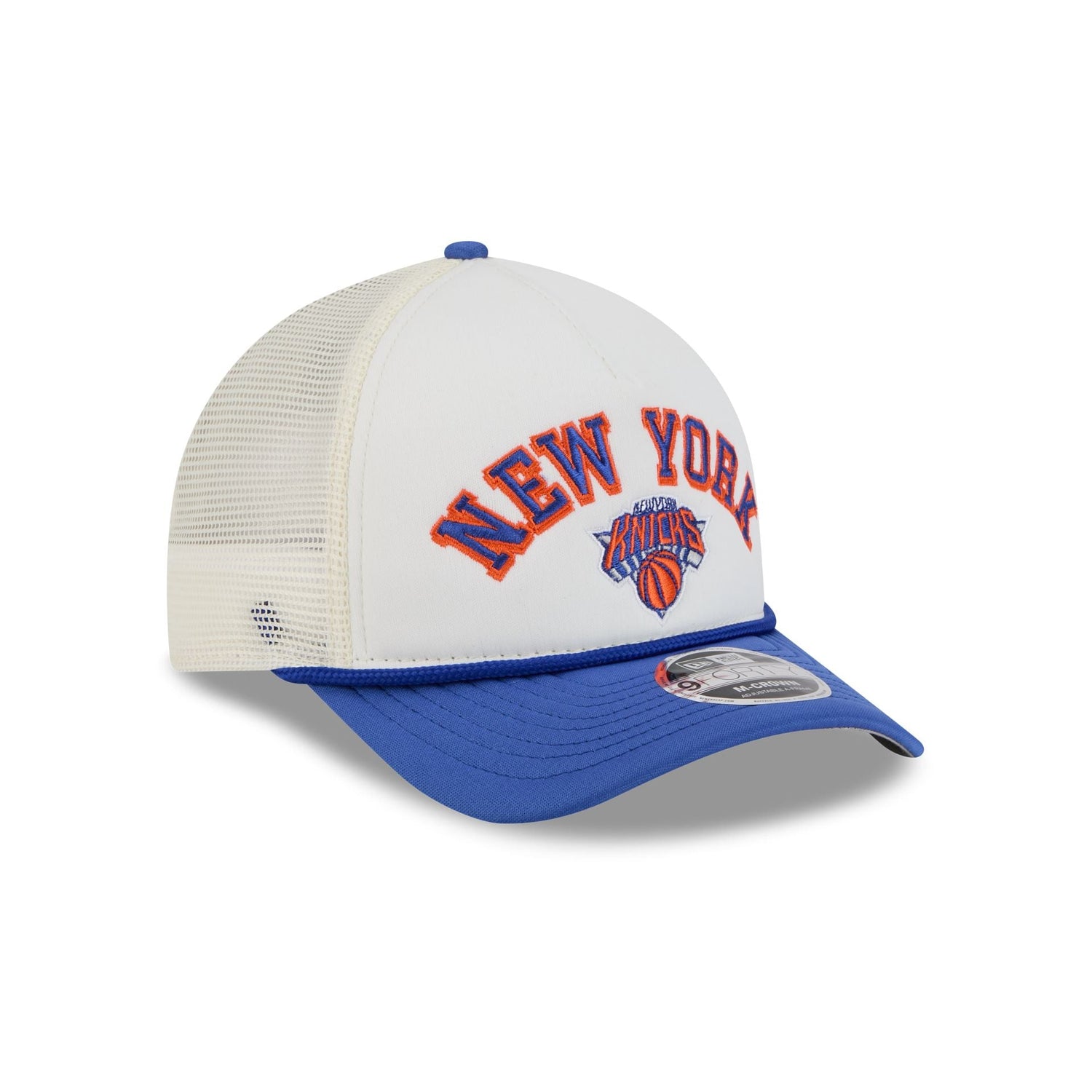 New York Knicks Chrome Arch 9FORTY M-Crown A-Frame Trucker Hat