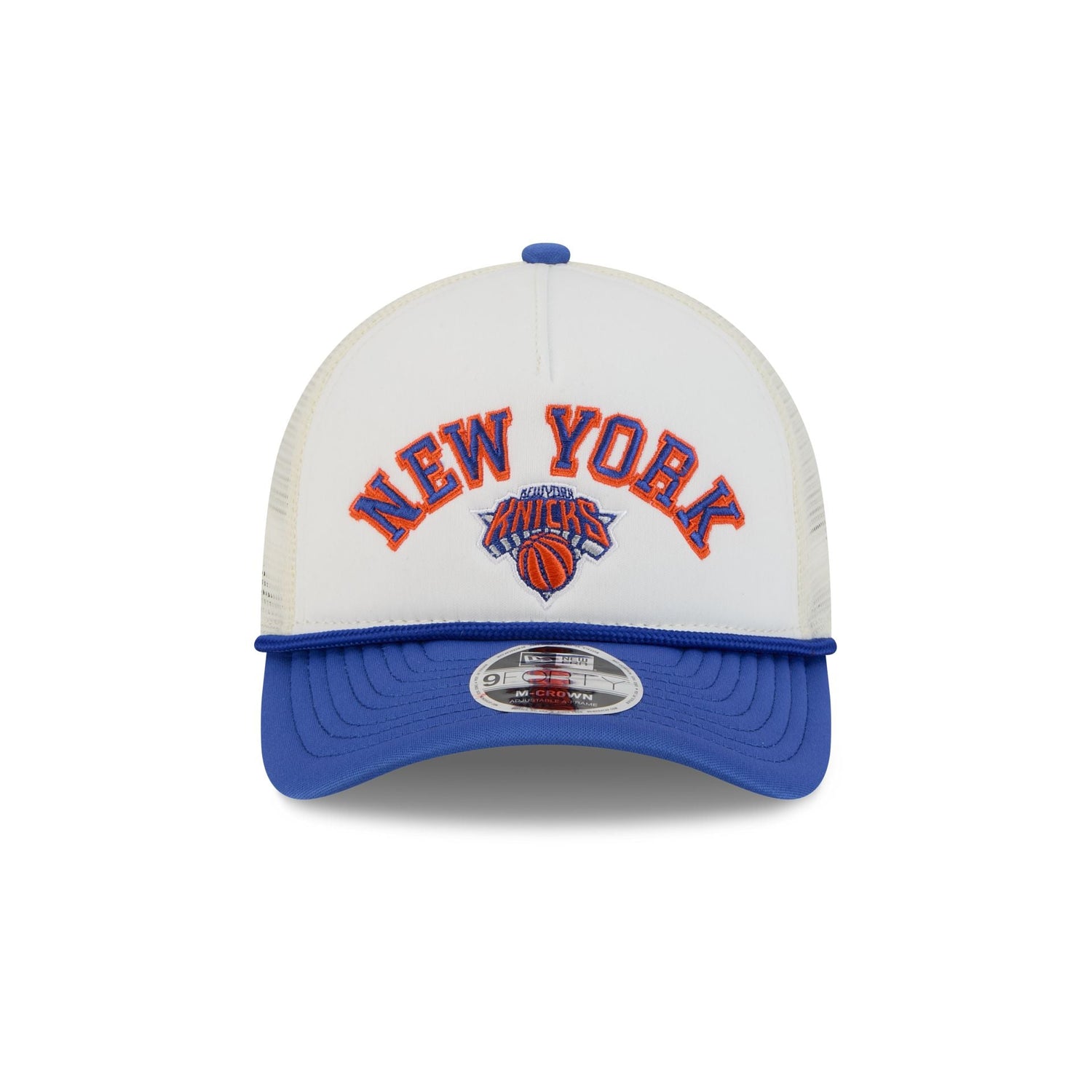 New York Knicks Chrome Arch 9FORTY M-Crown A-Frame Trucker Hat