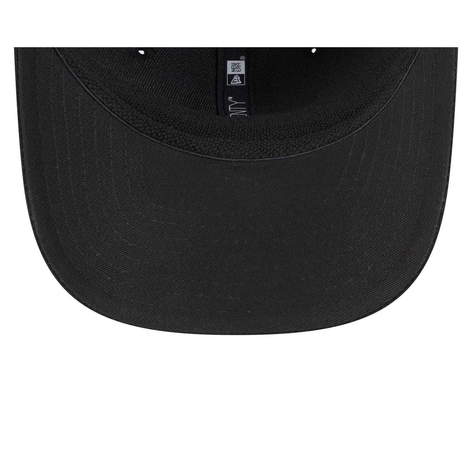 LIV Golf Circle Patch 9SEVENTY Stretch-Snap Hat