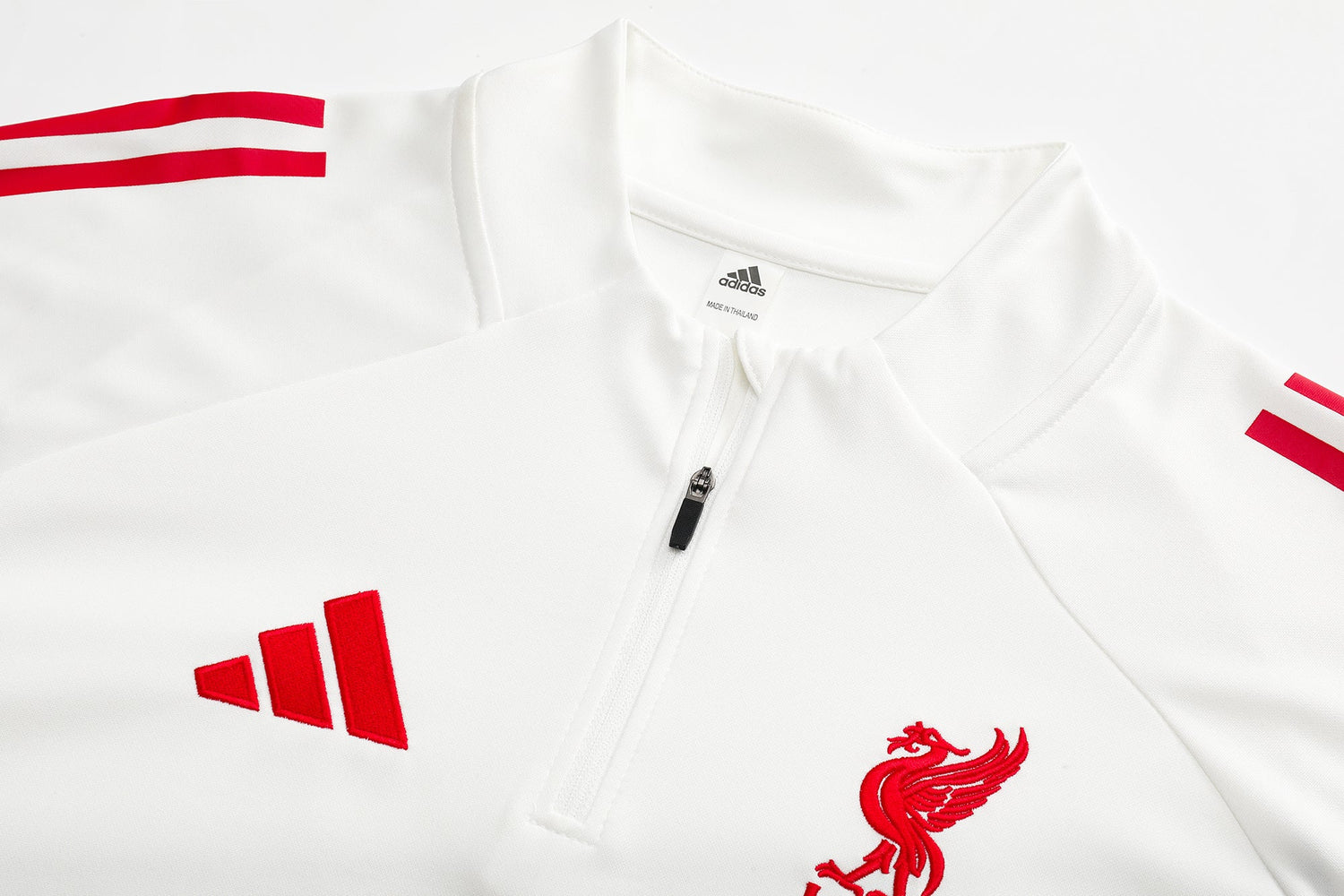 2025-26 Liverpool Suit