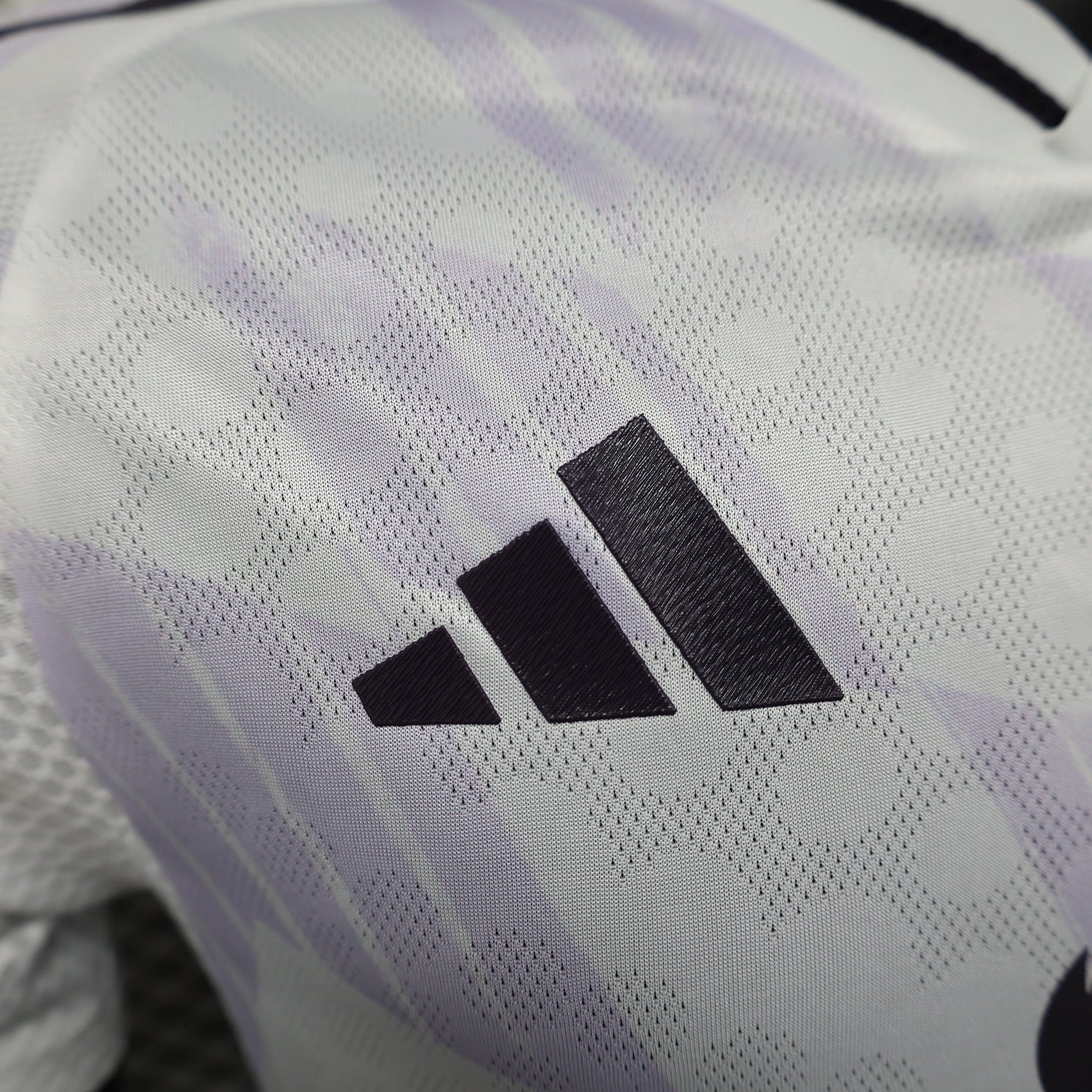 2025-26 Manchester United Player Edition Jersey