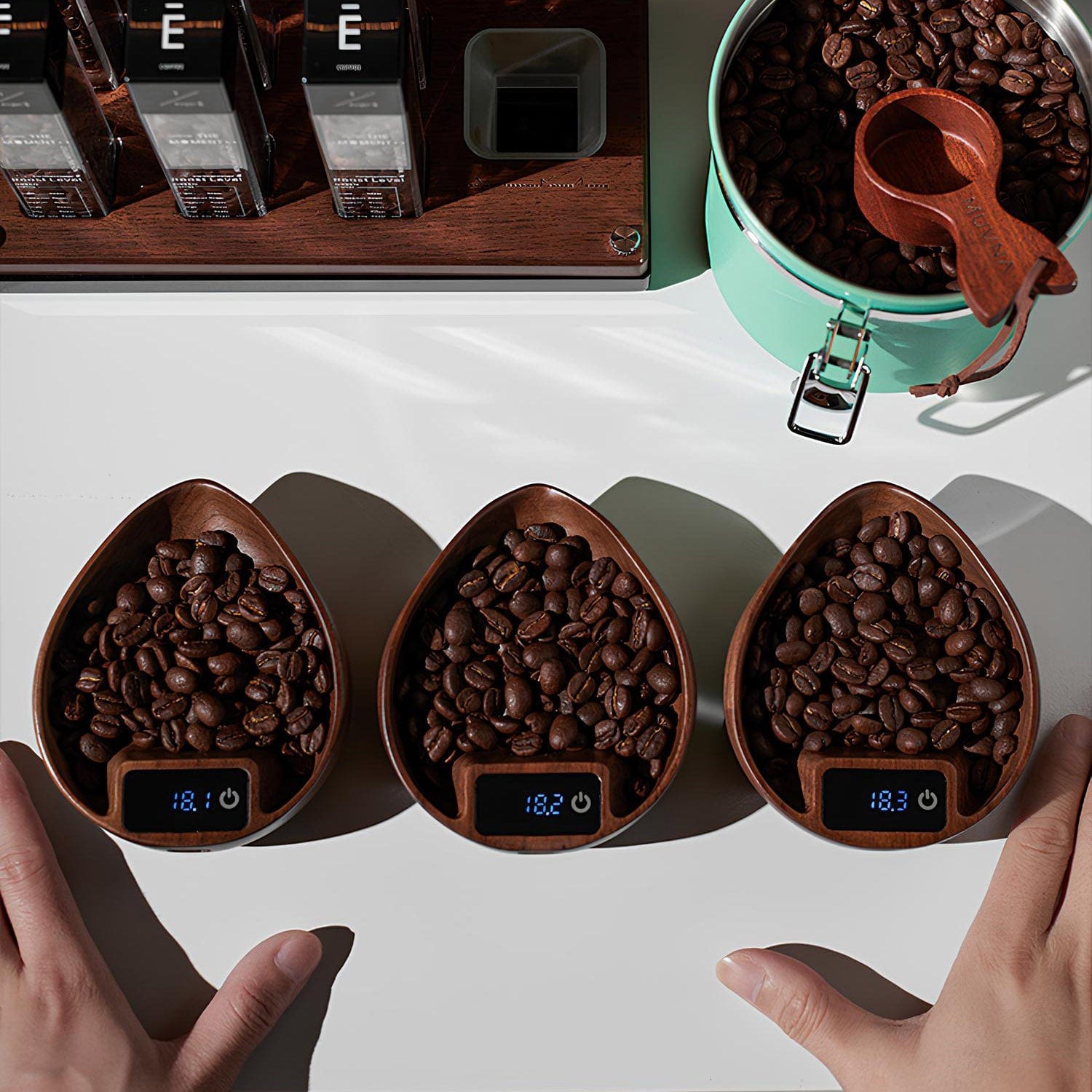 Electronic Walnut Coffee Scale With Leaf Shade