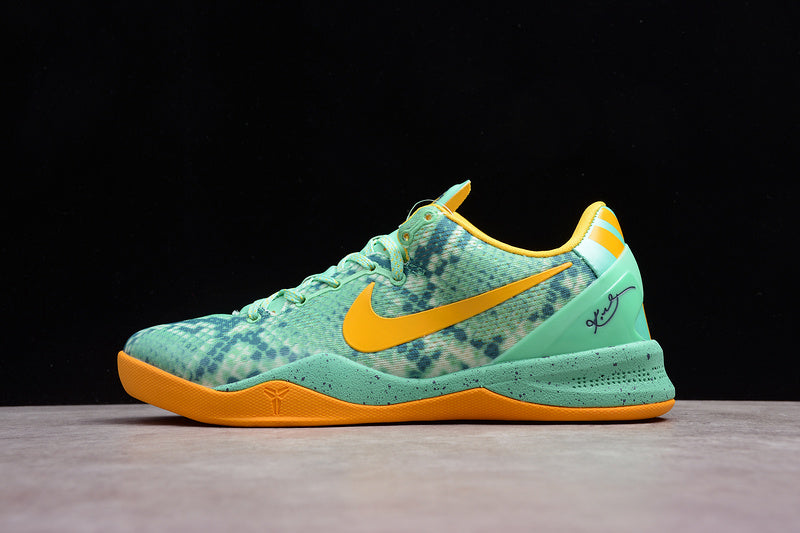 Kobe 8 Green Glow