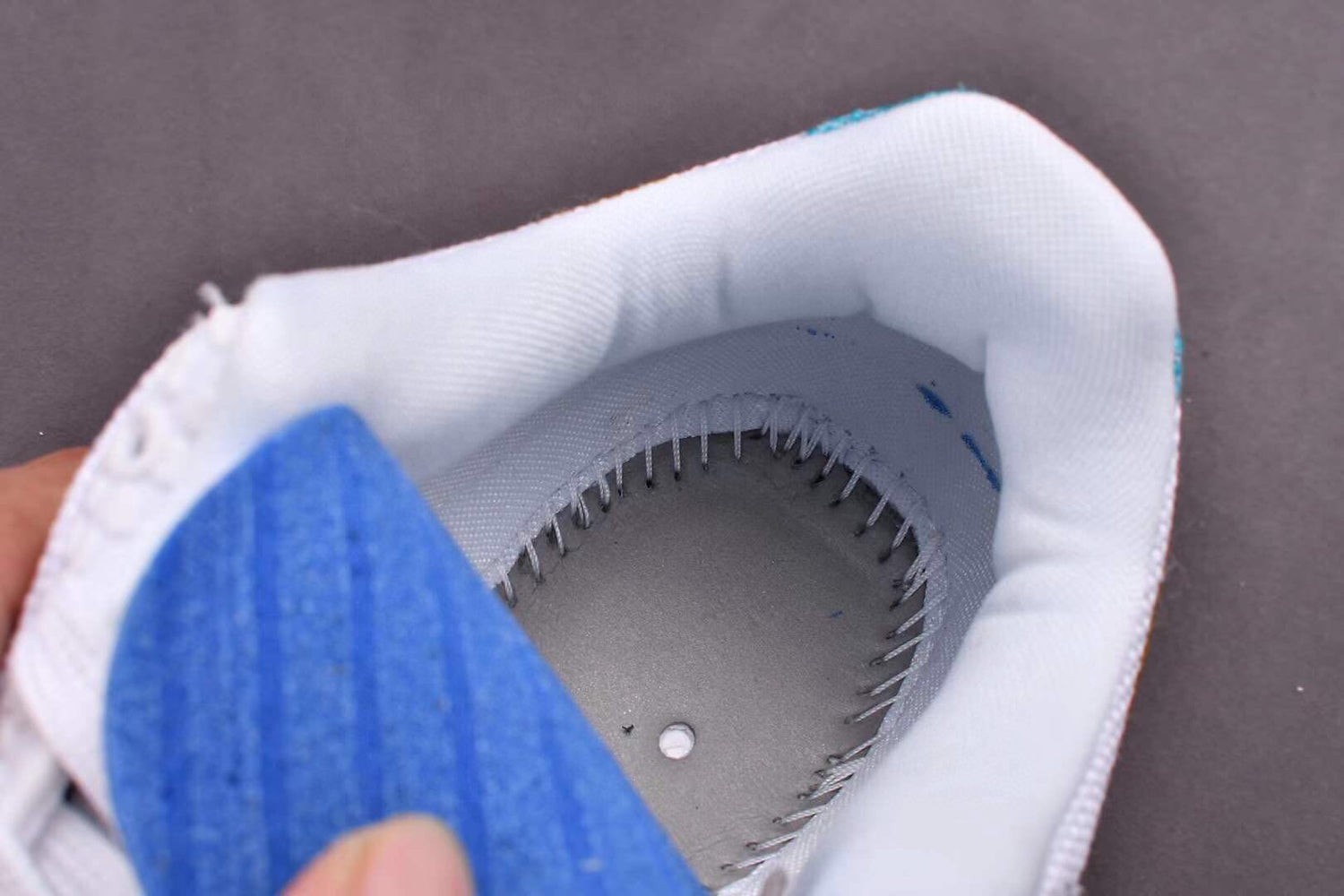 Kobe 5 Undefeated What If WHITE