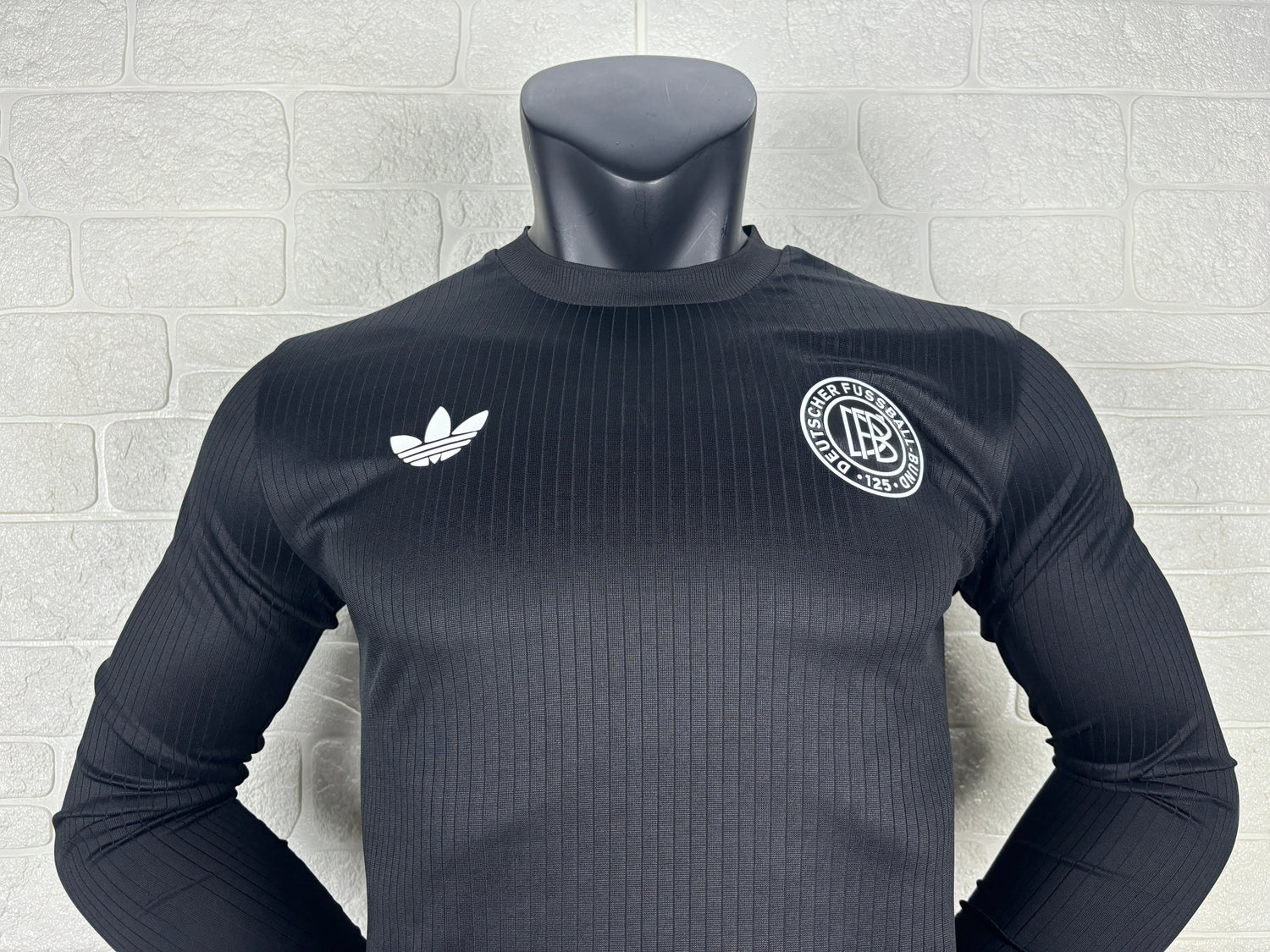 2025-26 Germany Special Edition Black Long Sleeve Player Version Jersey