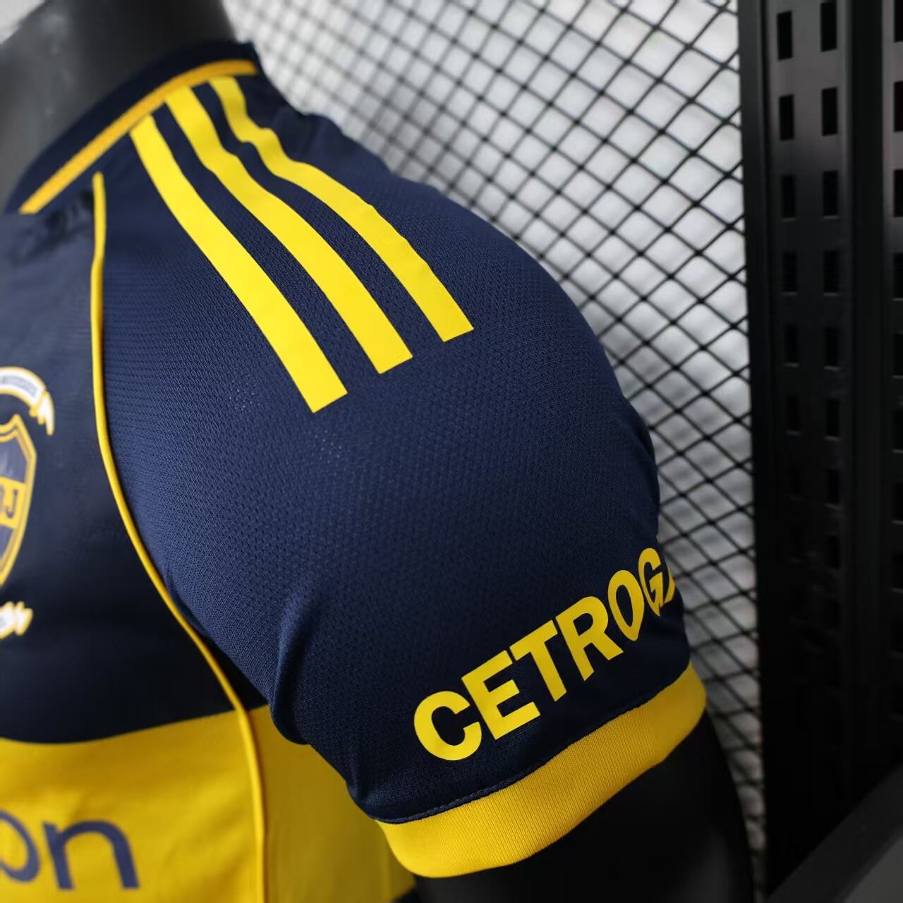 BOCA JUNIORS 25/26 HOME player version jersey