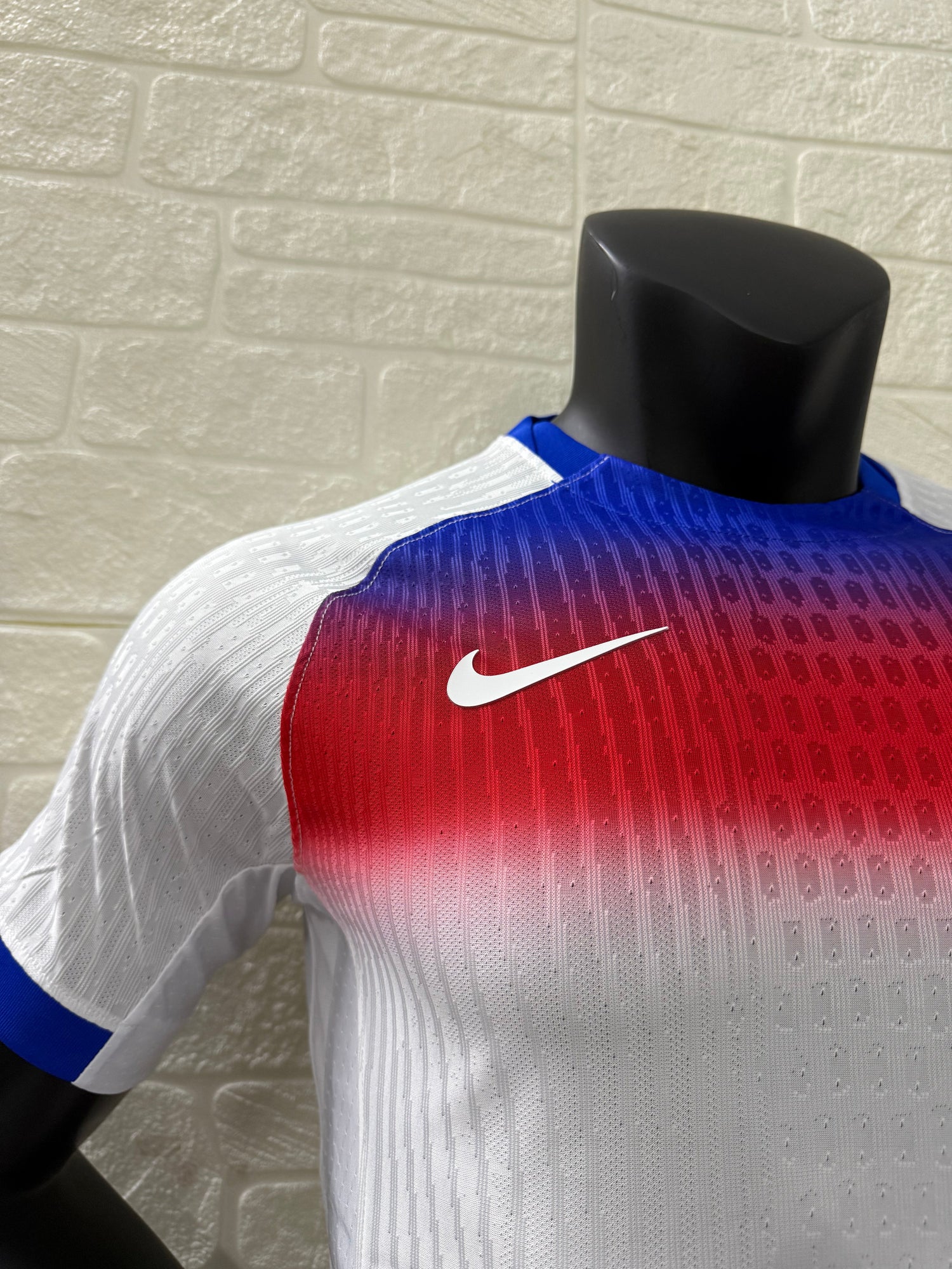 2025-26 England Home Jersey