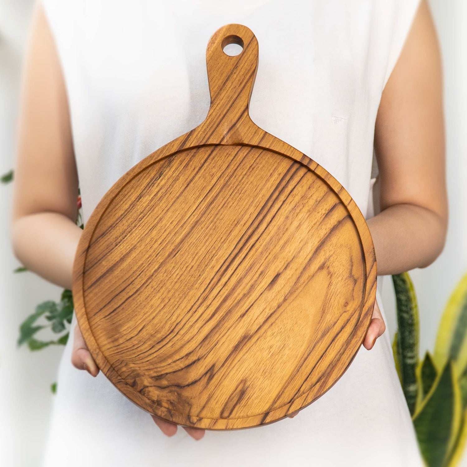 10 Inch Teak Wood Pizza Board with Handle & Rim