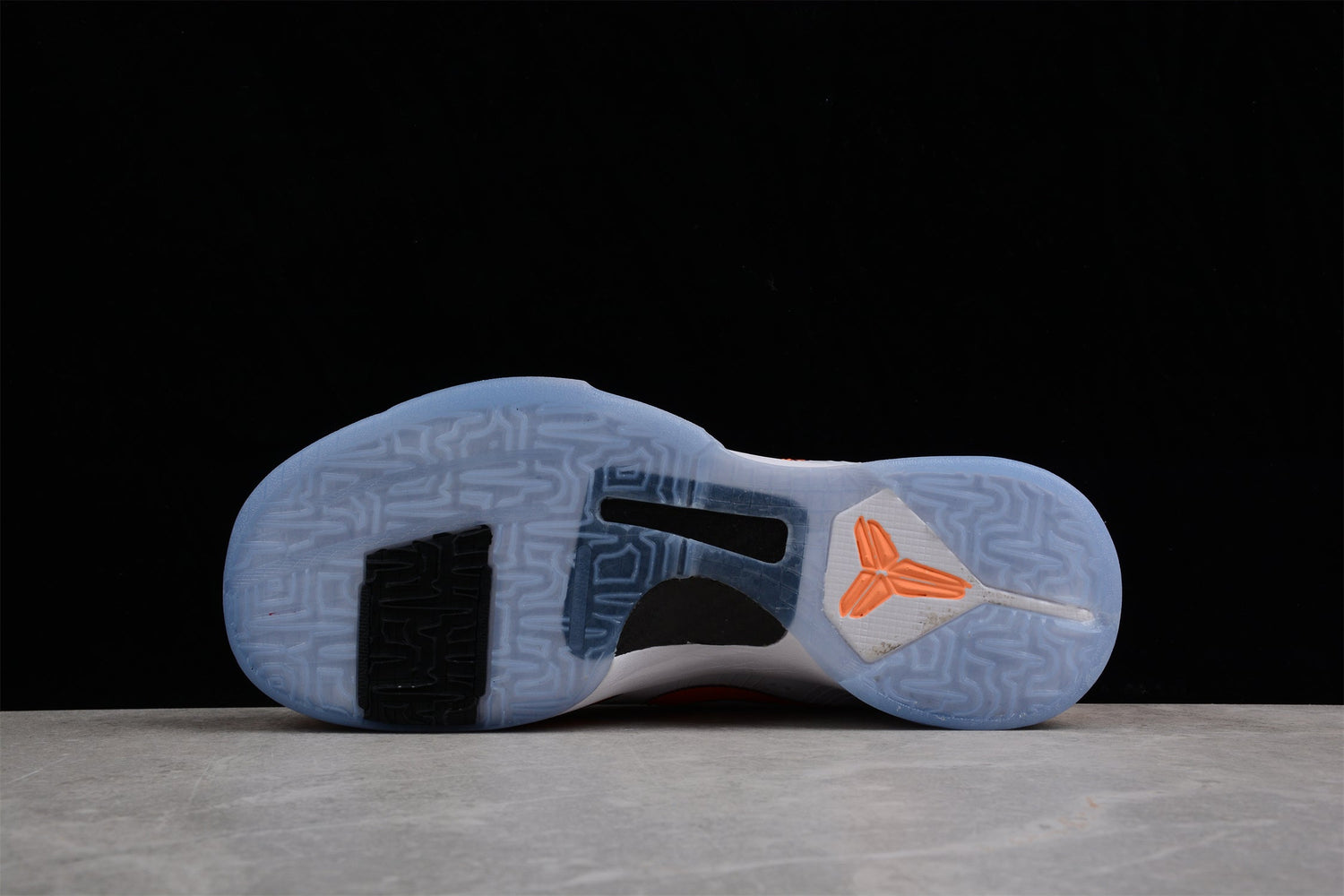 Kobe 5 Devin Booker PE