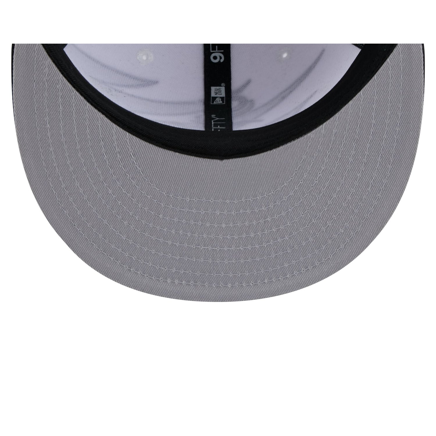 Chicago White Sox Jagged 9FIFTY Snapback Hat