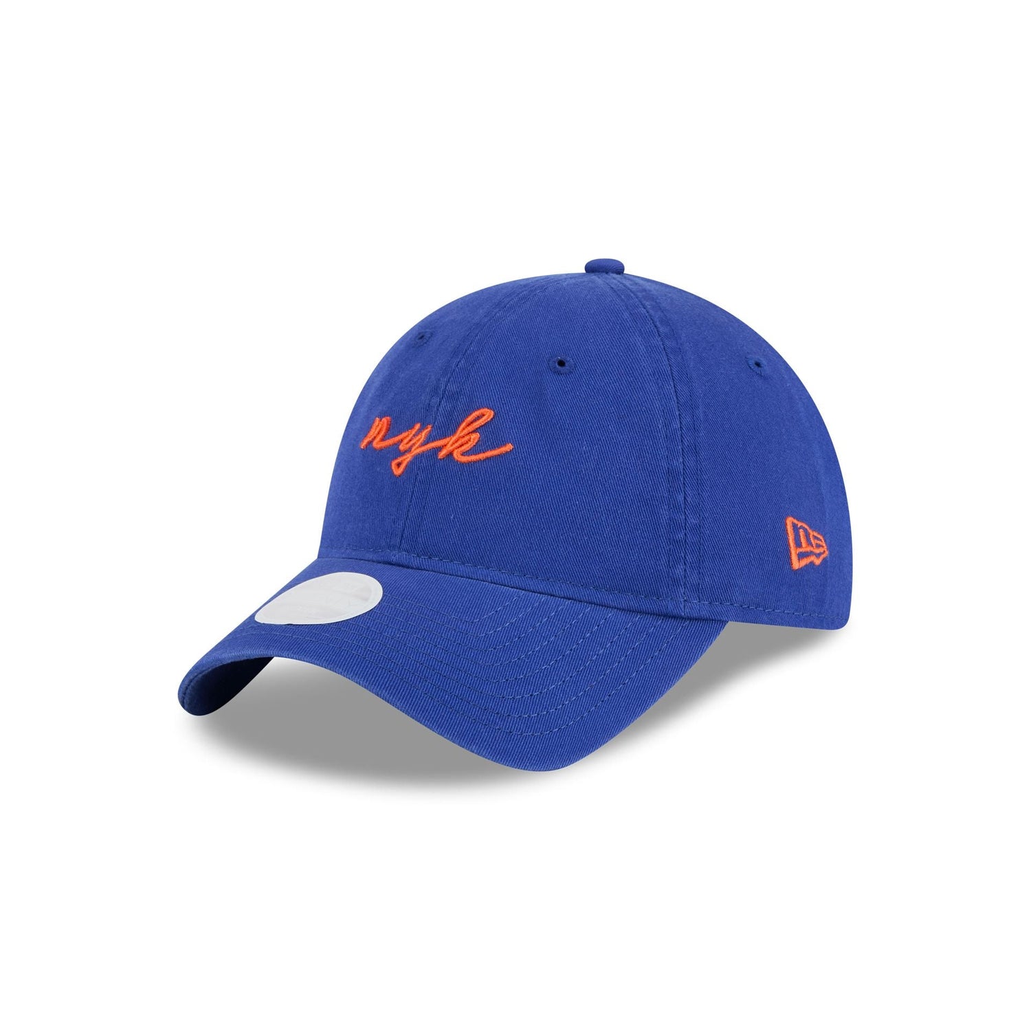 New York Knicks Women's Script 9TWENTY Adjustable Hat