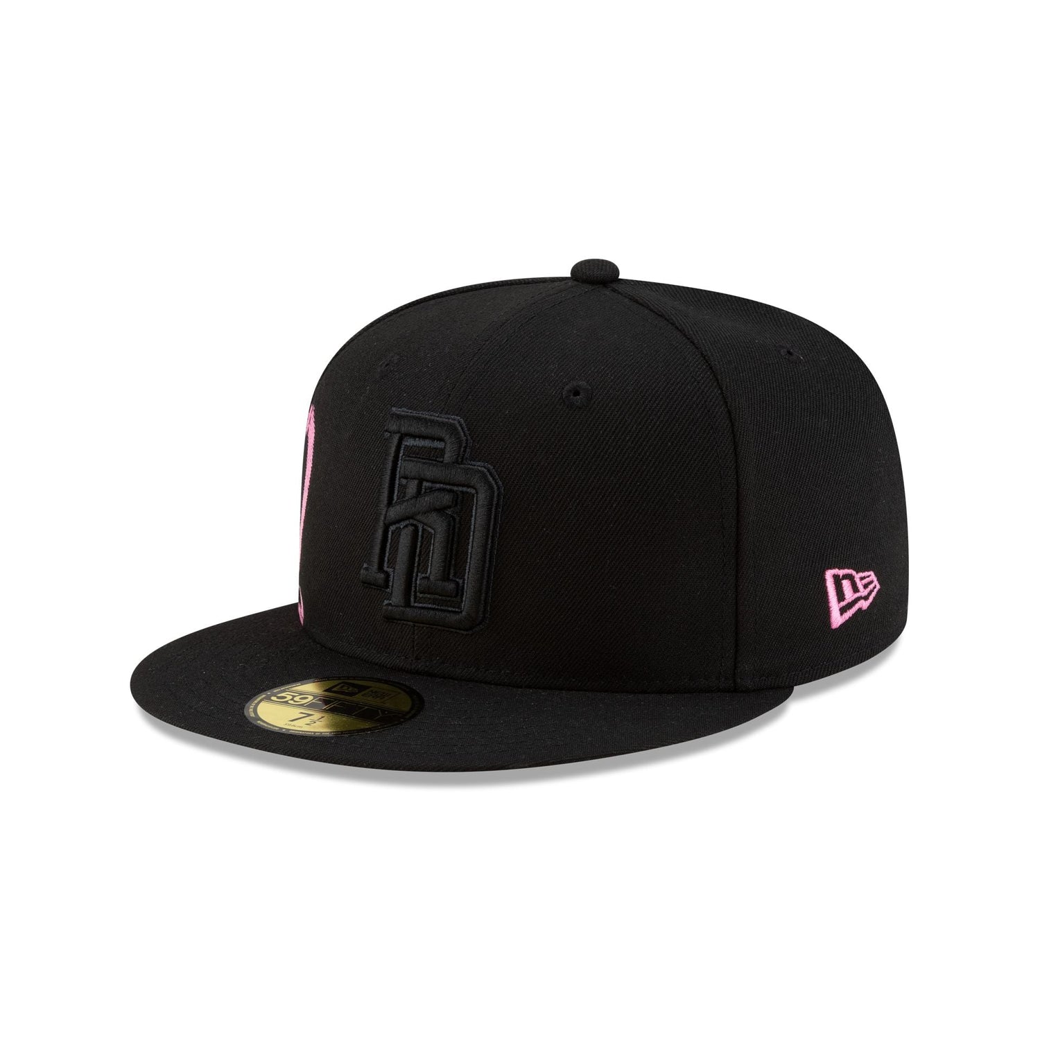 Dominican Republic Black on Black 59FIFTY Fitted Hat