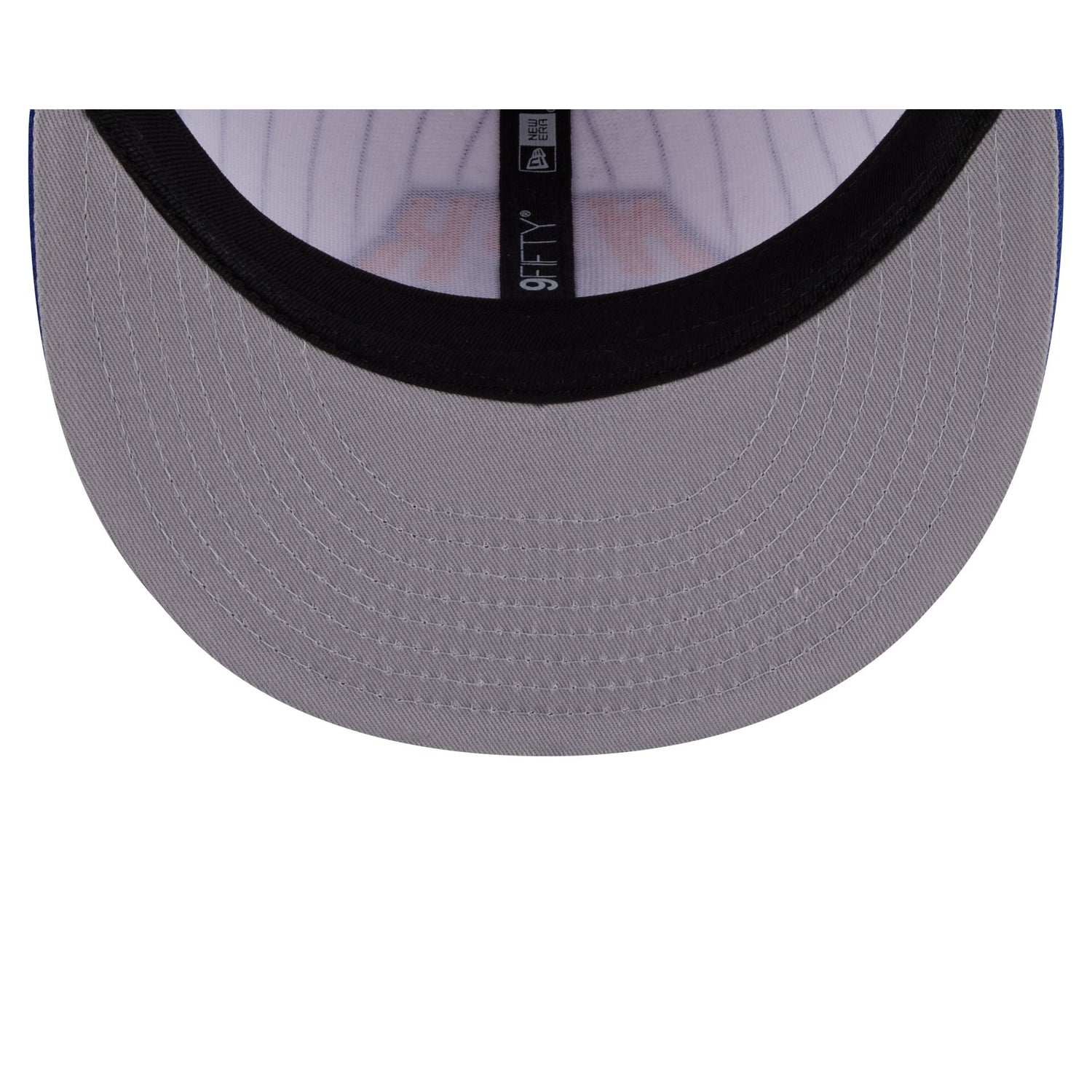 New York Knicks Deceptor Pinstripe 9FIFTY Snapback Hat