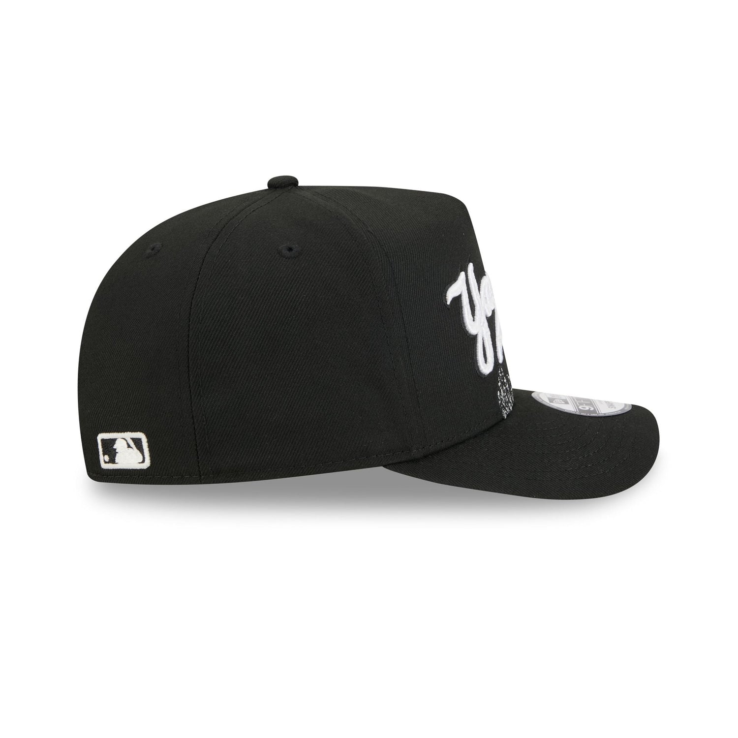 New York Yankees Skeletal Script 9FIFTY A-Frame Snapback Hat