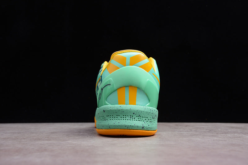 Kobe 8 Green Glow