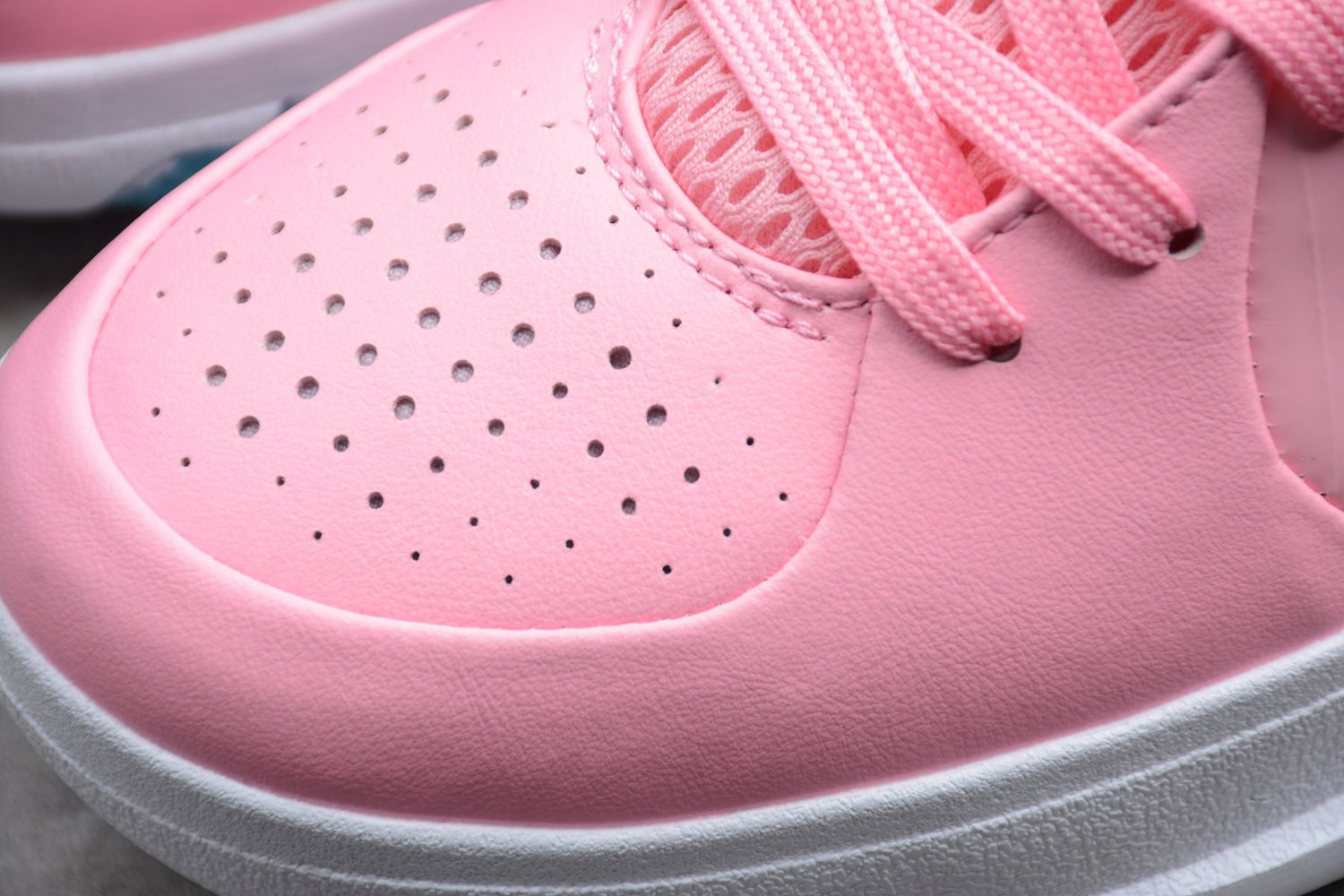 Kobe 4 DeMar DeRozan PE