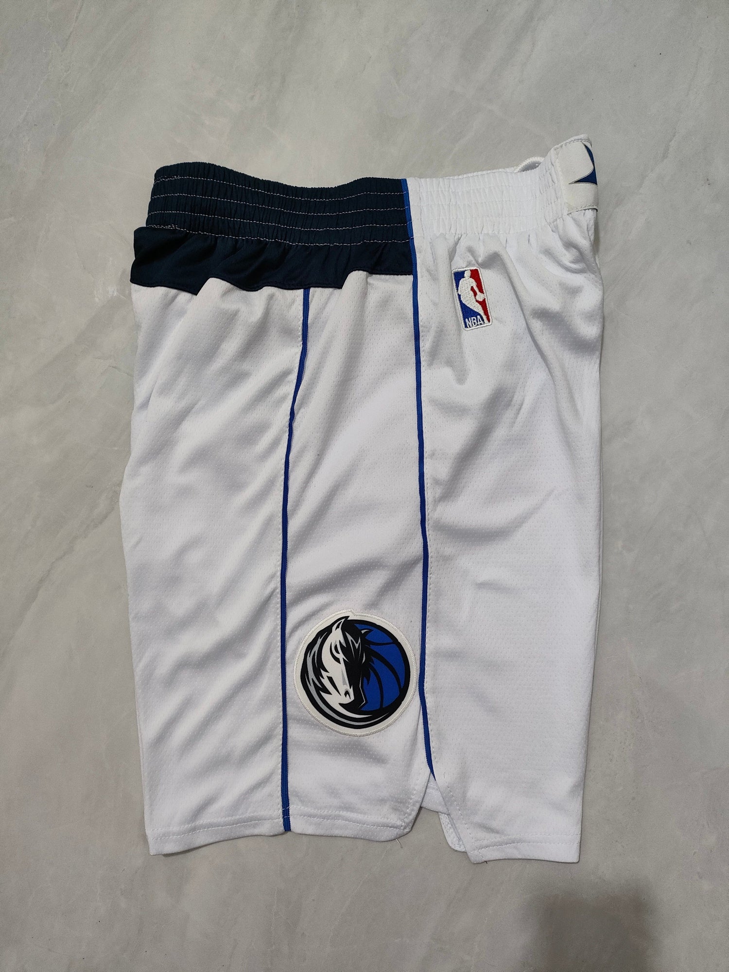 Dallas Mavericks white shorts