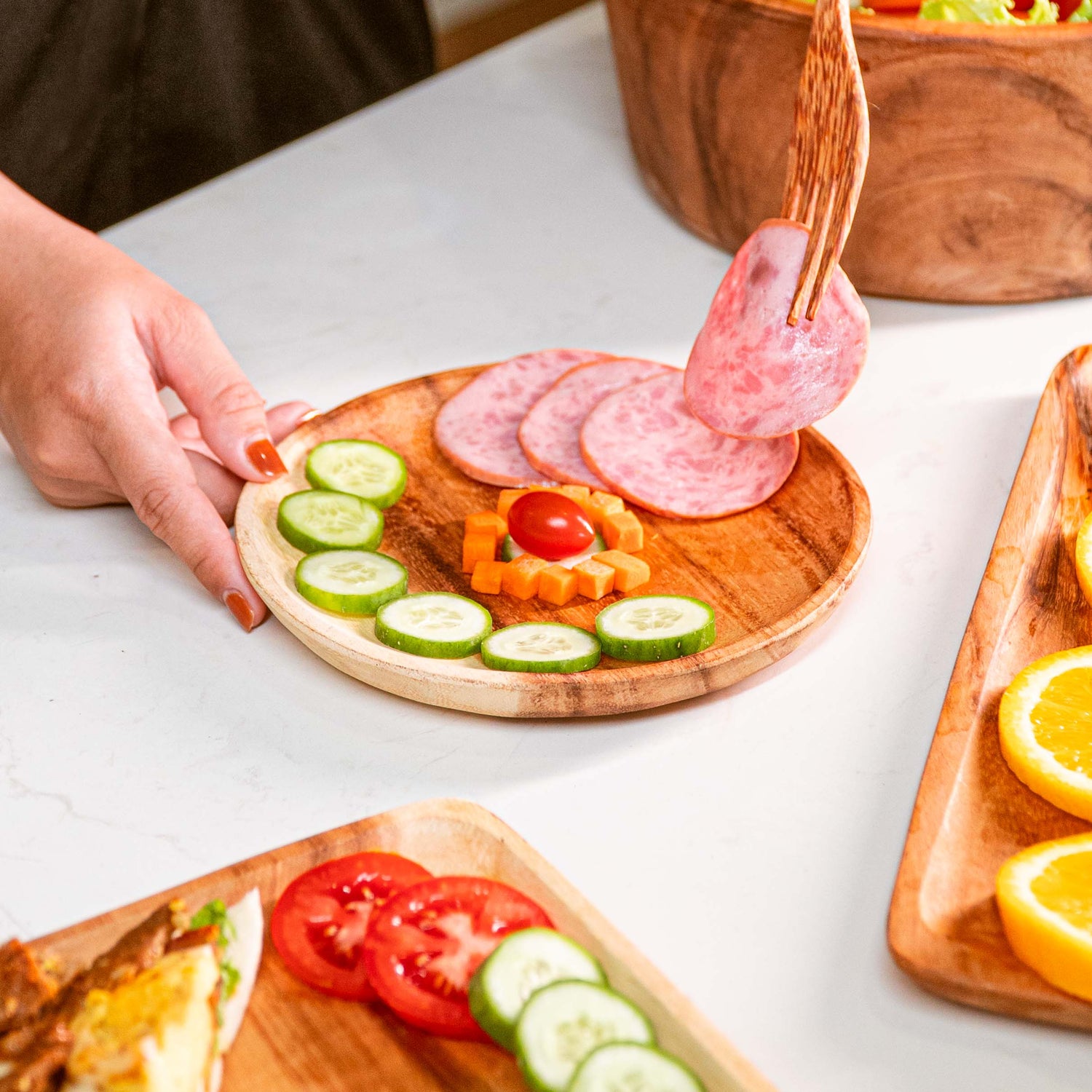 Round Classic Acacia Wood Dessert Plate