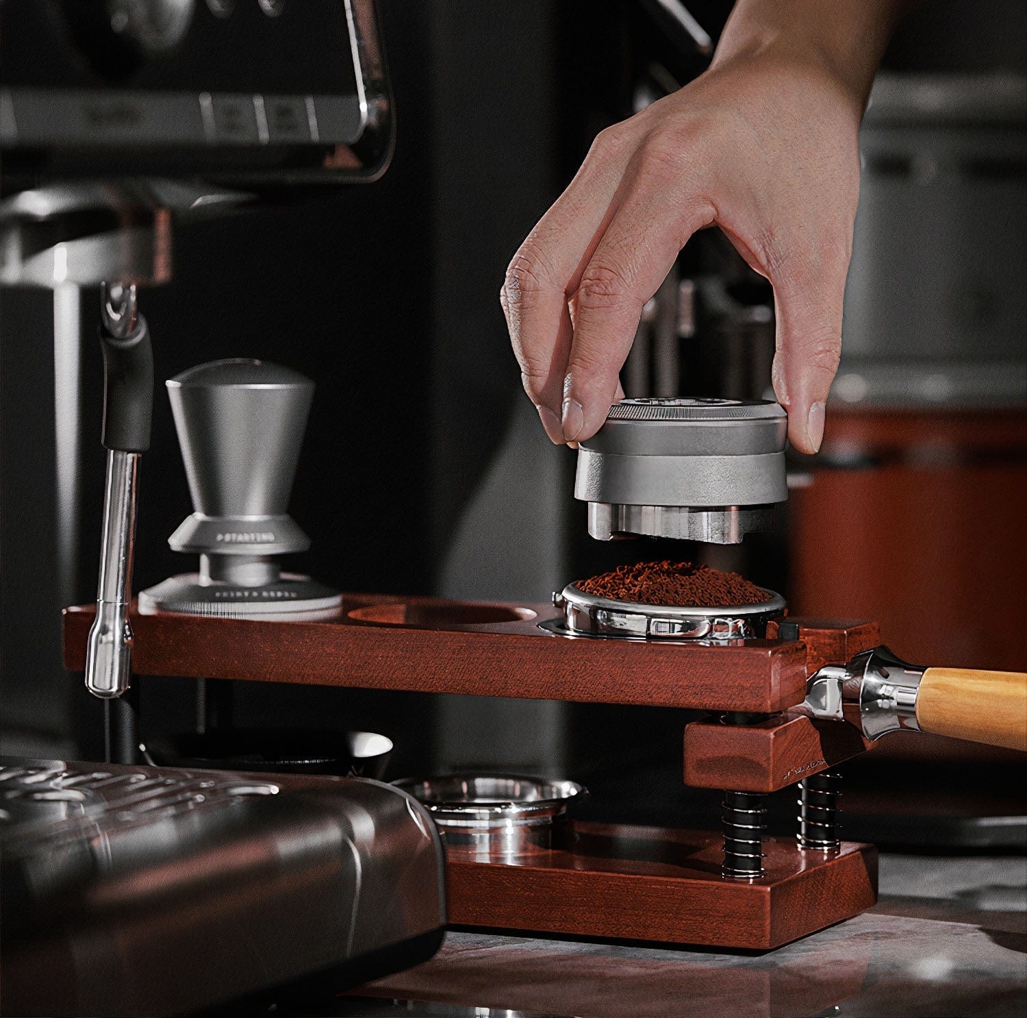 Espresso Tamping Holder with Spring Feedback