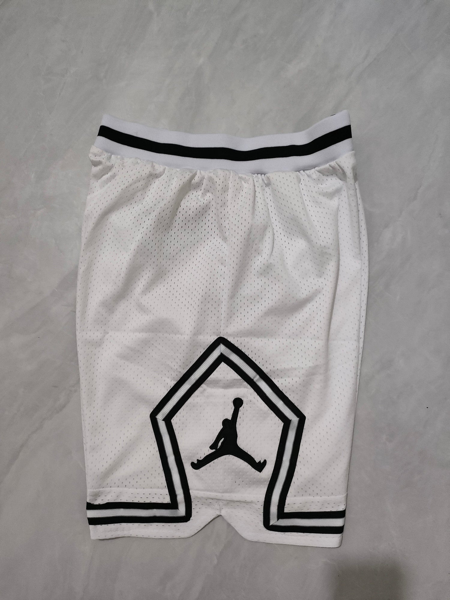 Chicago Bulls white shorts