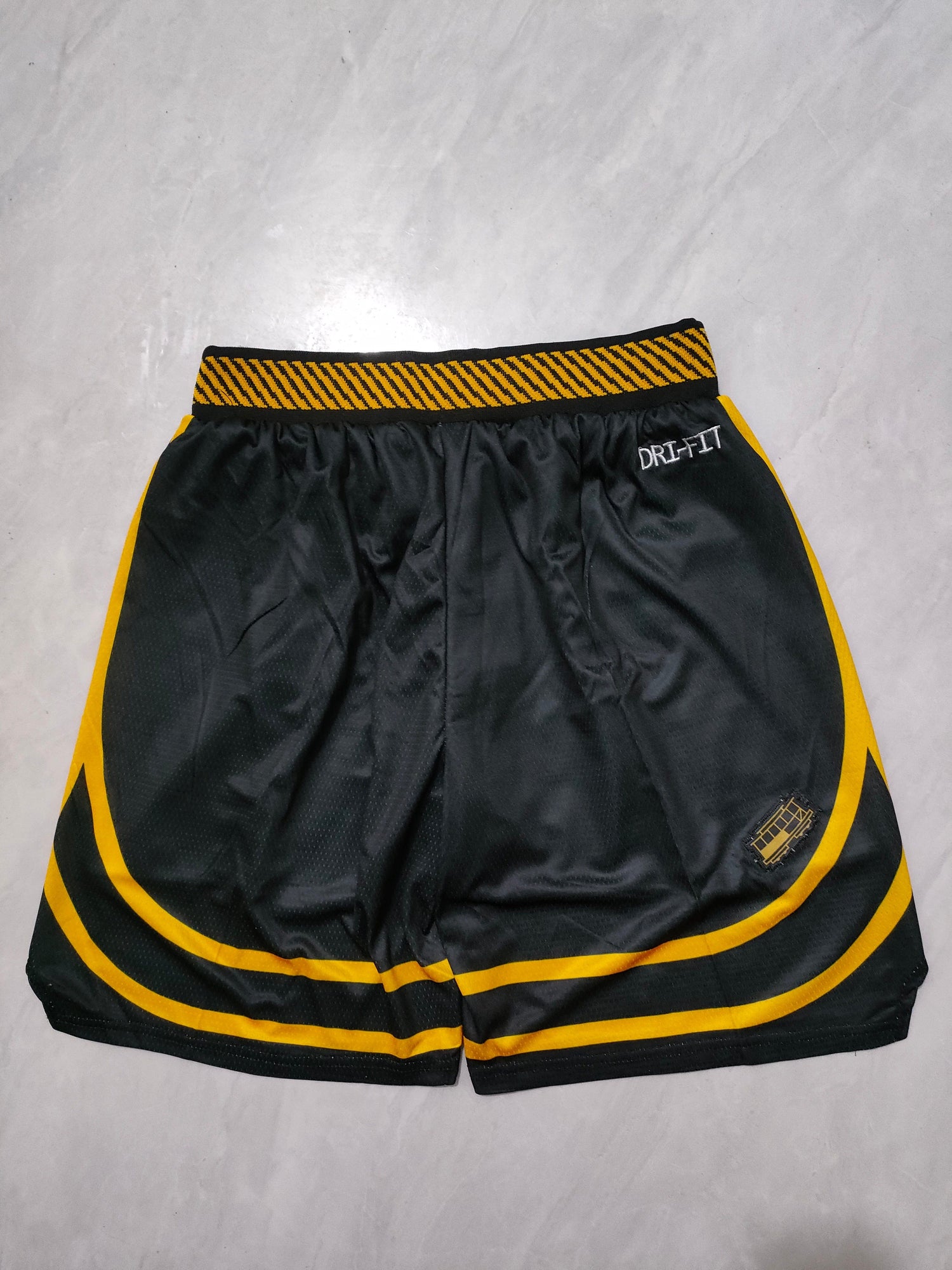 Golden State Warriors 24 Black City Edition Shorts